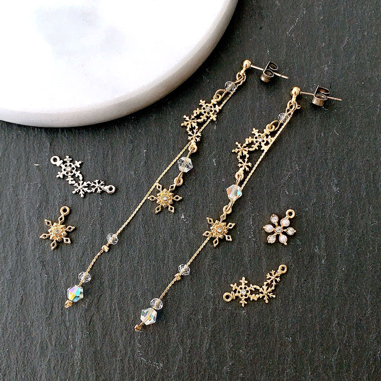 チャーム / 雪の結晶（つなぎパーツ）/ CR・R | ビーズ・パーツなどの