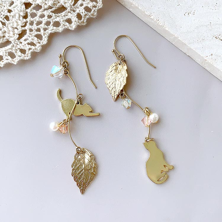 10/16までNO.2913✤ぐで猫 クリスタルビーズ ハンドメイド チャーム 10/16までNO.2913✤ぐで猫 クリスタルビーズ ハンドメイド