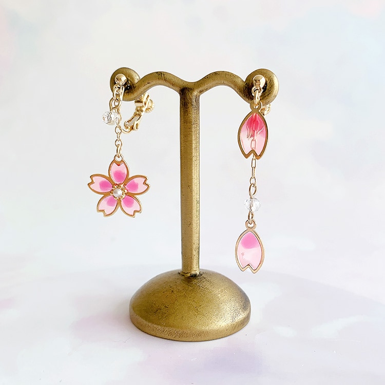 未使用★ロエベ 桜チャーム クラフテッドワールド展 限定品 未使用☆ロエベ 桜チャーム クラフテッドワールド展 限定品