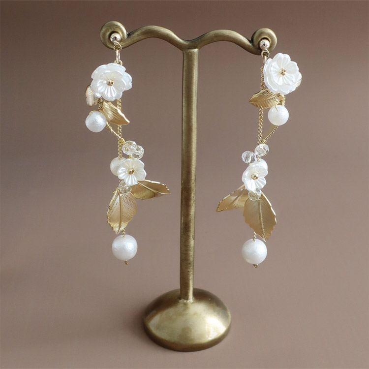 アクリルフラワー 5弁花 WH 約8mm｜樹脂素材パーツ【パーツクラブ