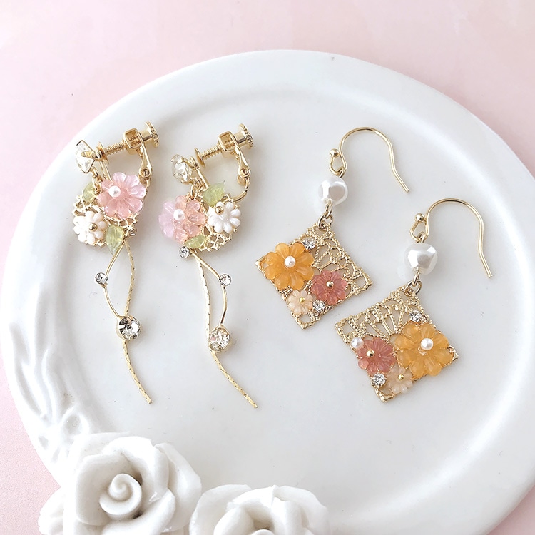 シリコンモールド / フラワーアソート | ビーズ・パーツなどの