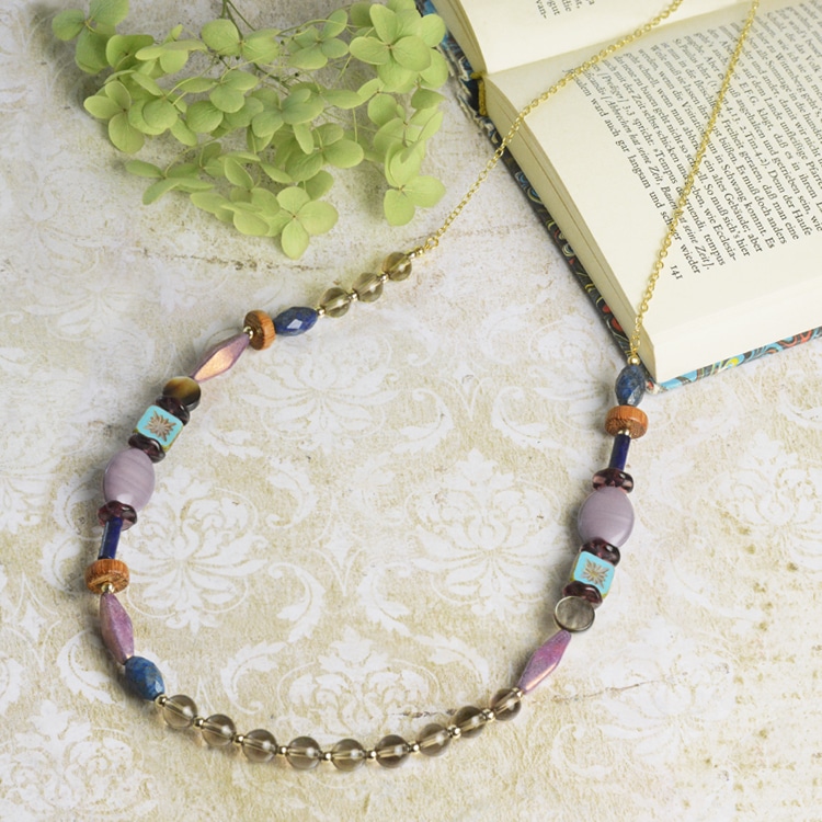 チェコ オーバル（縦穴） ジェット 約20×14mm｜チェコガラスビーズ