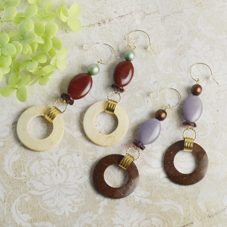 チェコ オーバル（縦穴） ジェット 約20×14mm｜チェコガラスビーズ