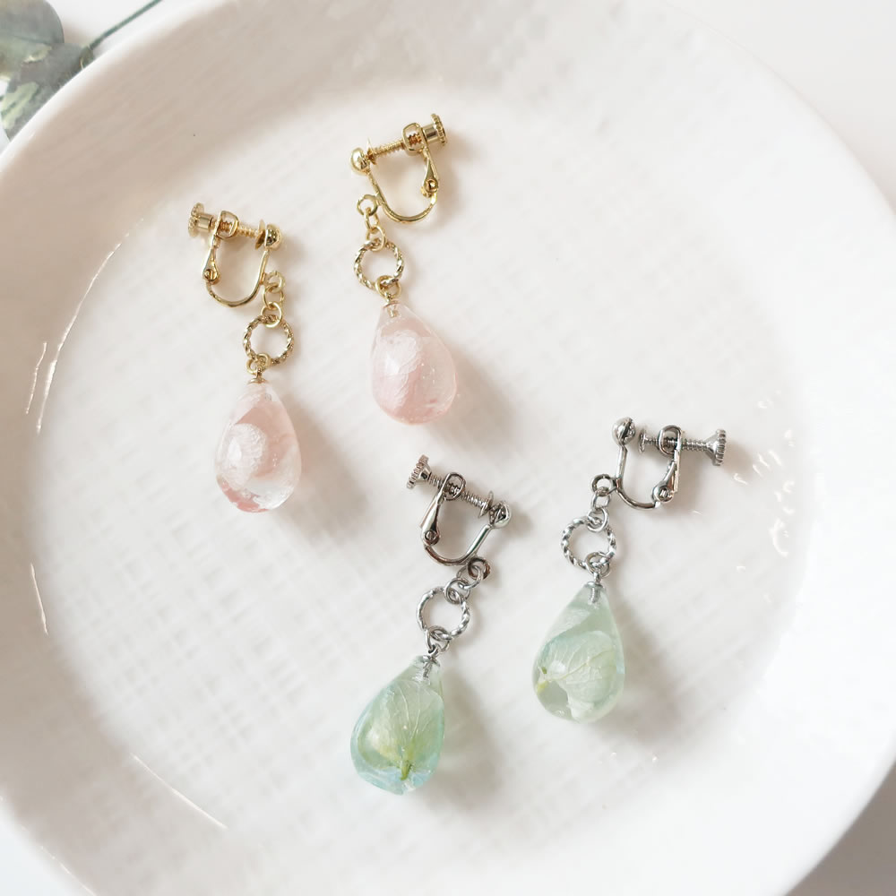 シリコンレジン型 / しずく（片穴 24×15mm/18×12mm/11×9mm） | ビーズ
