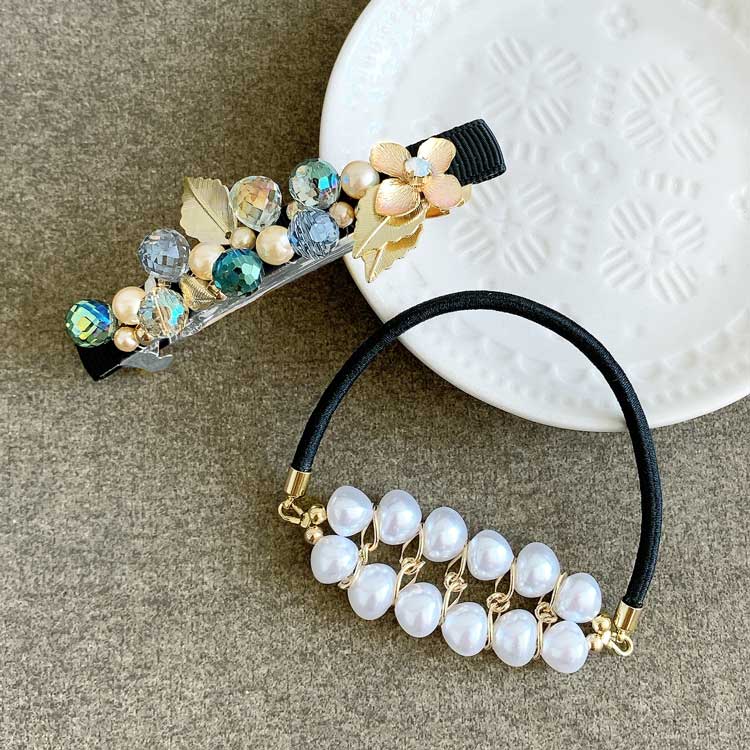 バロックパールのヘアゴムとビジューバレッタ | ビーズ・パーツなどの