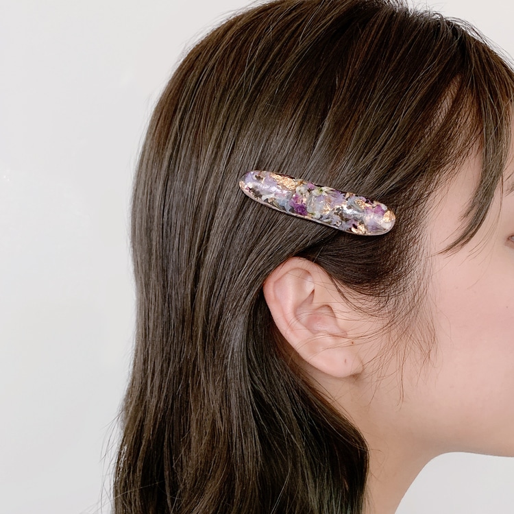 レジンで作る ニュアンスカラーのヘアクリップ | ビーズ・パーツなどの
