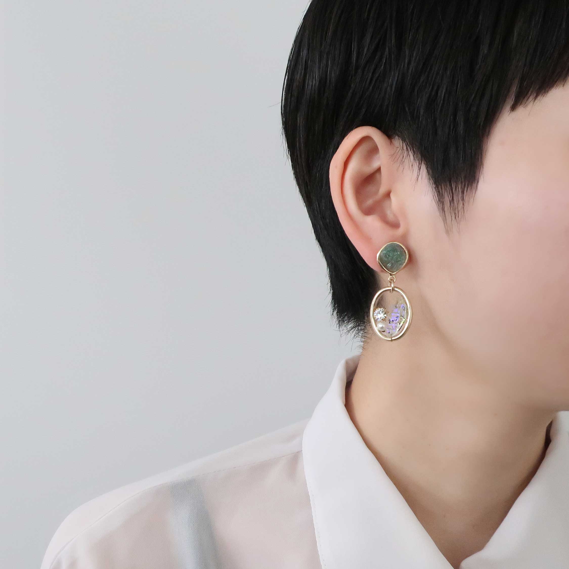 レジンで作る ドゥルージー風ピアス | ビーズ・パーツなどの