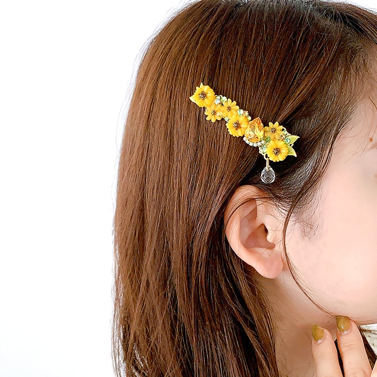 ひまわりヘアクリップ | ビーズ・パーツなどのハンドメイドパーツ